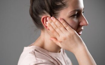 Symptoms of Bacterial Infection in Jaw